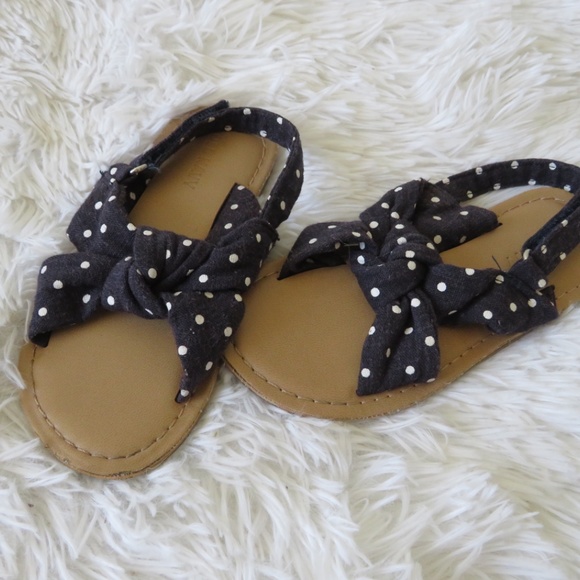Girls Summer Sandals - Old Navy Brand - Picture 2 of 11